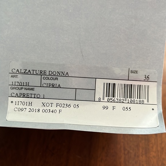 Prada Nude Heel NWT - Picture 8 of 8